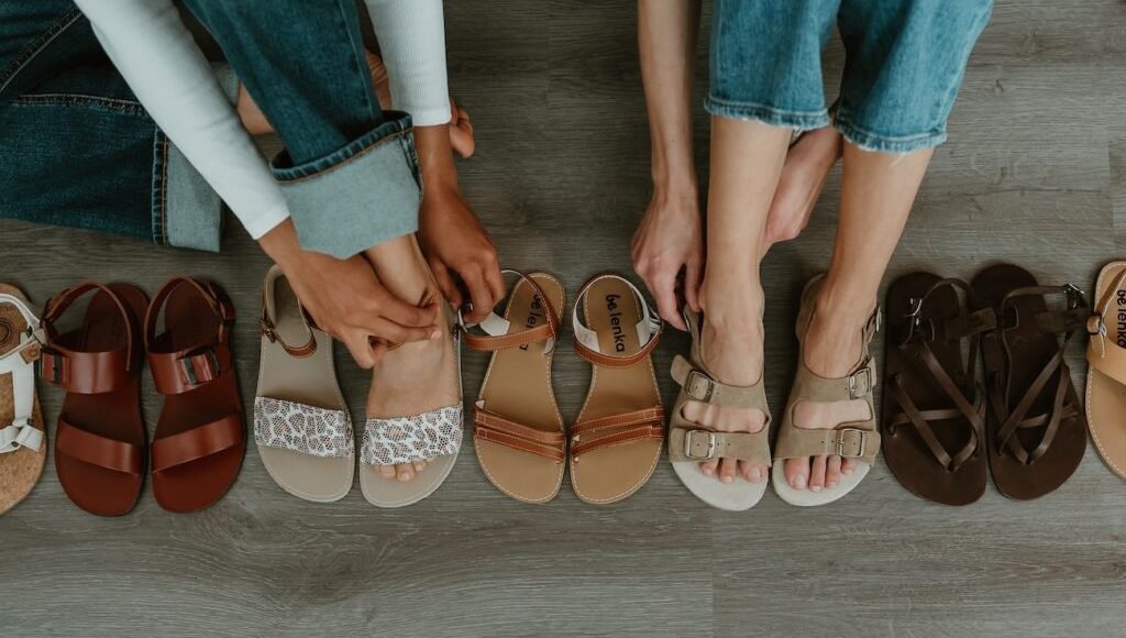 stylish-womens-barefoot-sandals-banner-15-1024x681 stylish-womens-barefoot-sandals-banner-15-1024x681
